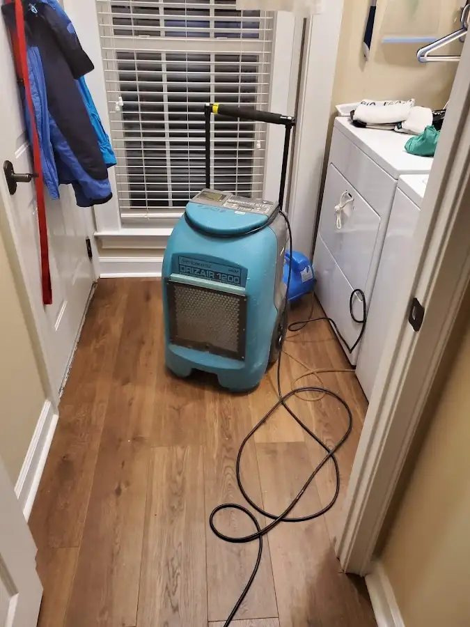 Commercial dehumidifier deployed for Crawl Space Restoration in Spring Hill